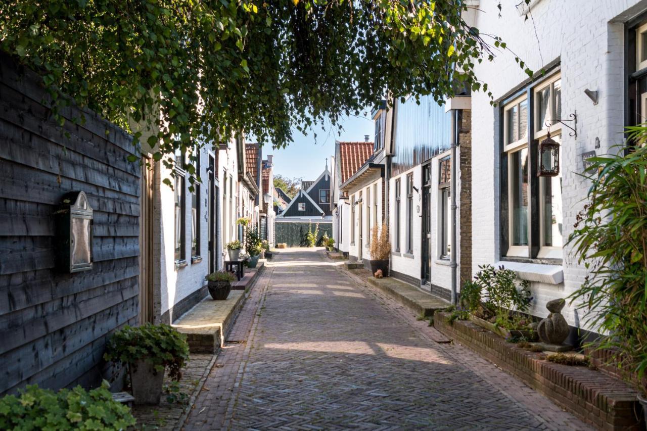 Jagershuistexel Bed & Breakfast Oosterend  Exterior photo